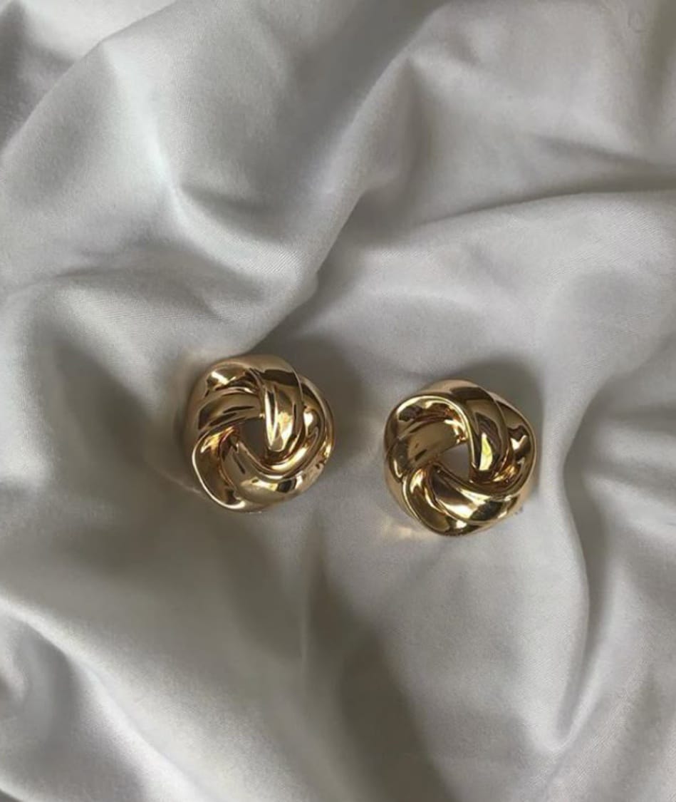 Knot Stud earrings