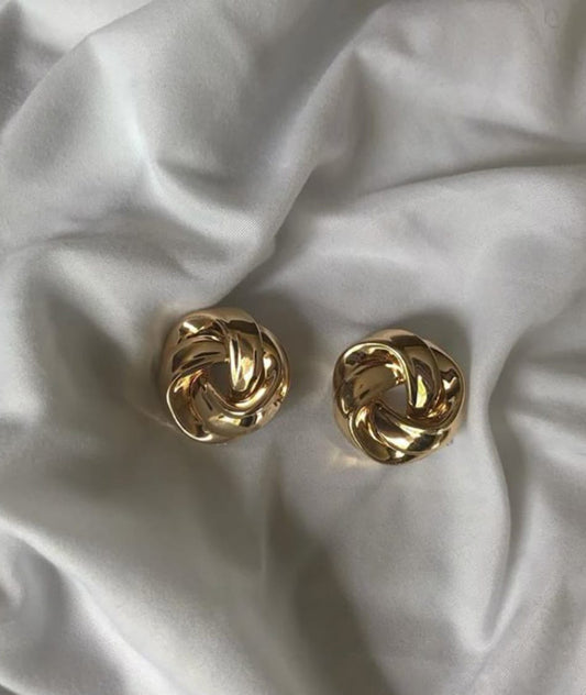 Knot Stud earrings