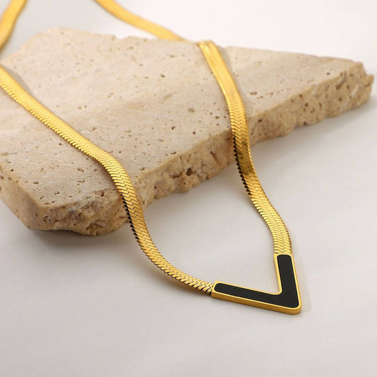 V Shaped Snake Chip Necklace